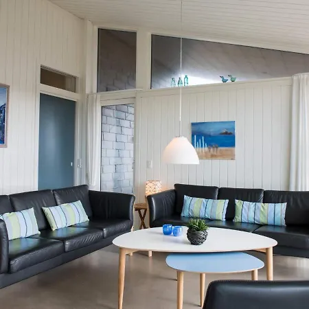 Holiday Clxxxiv Tatil Evi